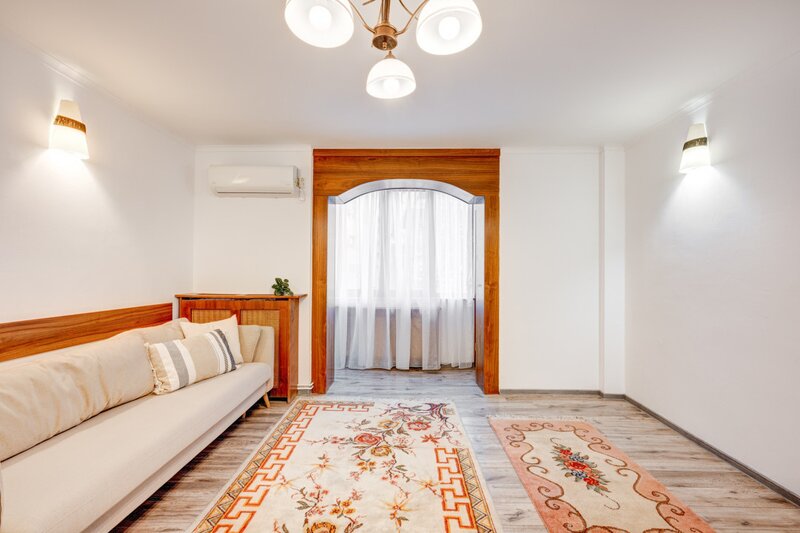 Piata Kogalniceanu, apartament 2 camere, locuinta sau birou,