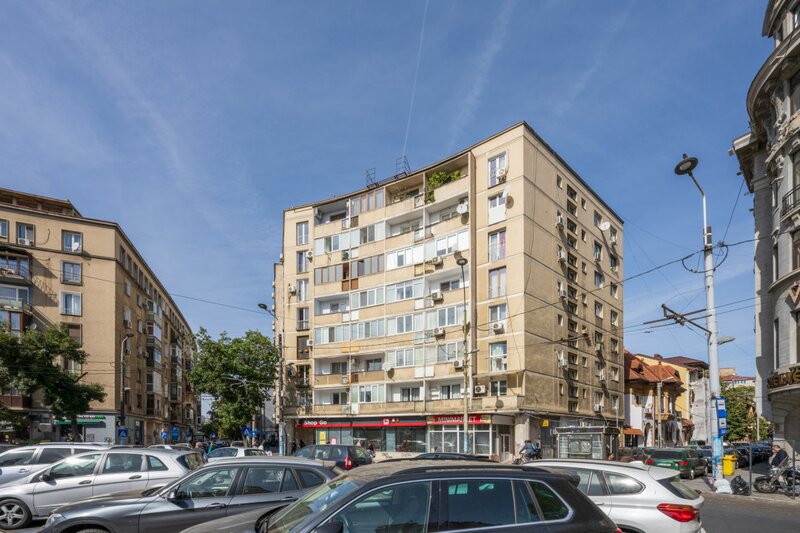 Piata Kogalniceanu, apartament 2 camere, locuinta sau birou,